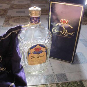 Empty Clear Heavy Glass Jug Handle Crown Royal 1.75 L Liquor Bottle Plastic Top